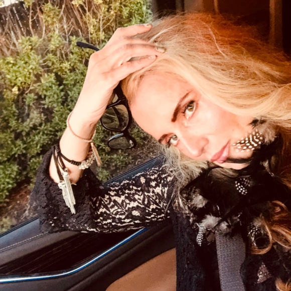 Meet your Posher, Margo - Picture 6 of 11